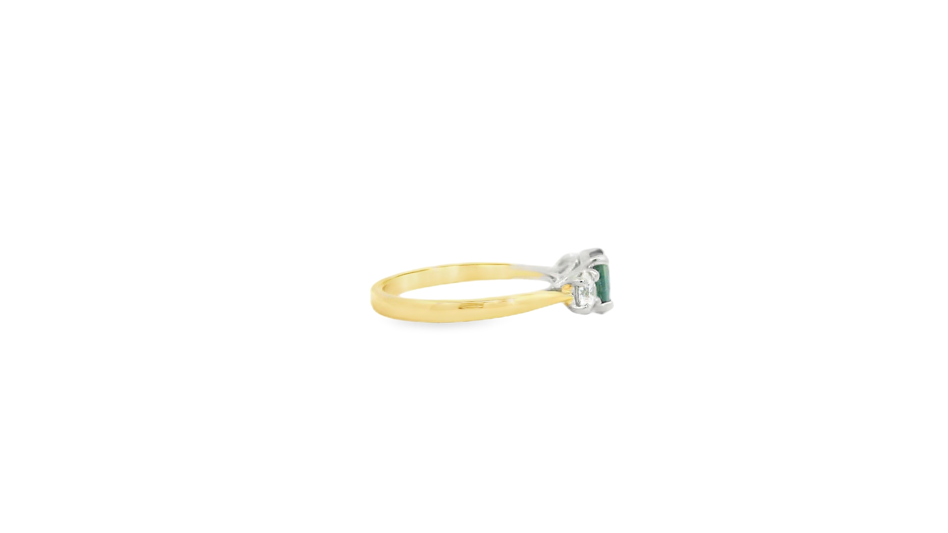 18ct Gold Platinum Teal Sapphire and Diamond Trilogy ring 18ct Gold Platinum Teal Sapphire and Diamond Trilogy ring