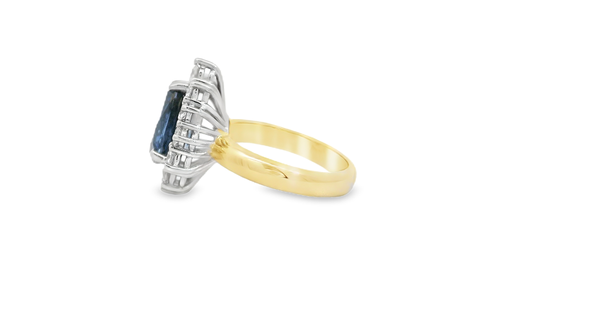18ct Gold Platinum Sapphire and Diamond Pear Cluster ring 18ct Gold Platinum Sapphire and Diamond Pear Cluster ring