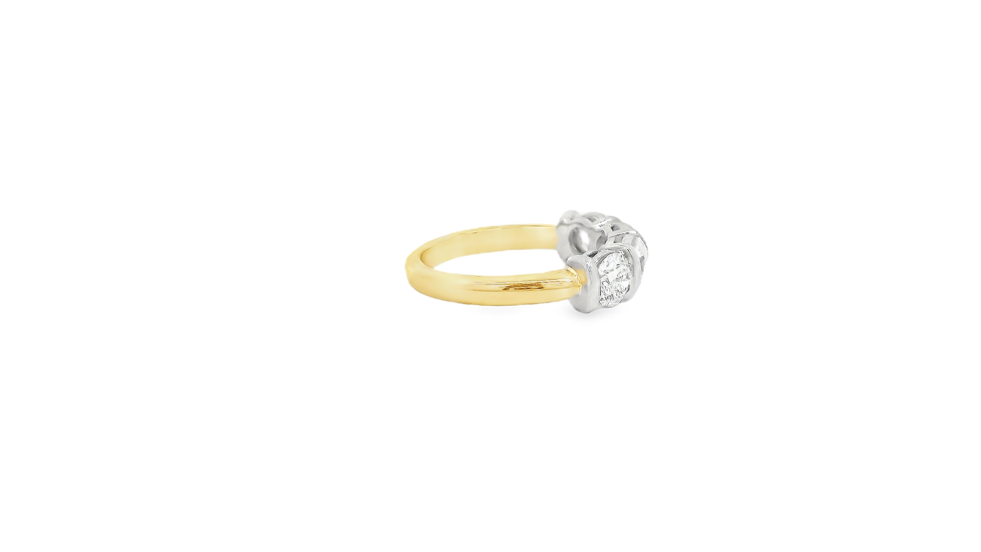18ct Gold Platinum Four Diamond Bar Set Eternity ring 18ct Gold Platinum Four Diamond Bar Set Eternity ring