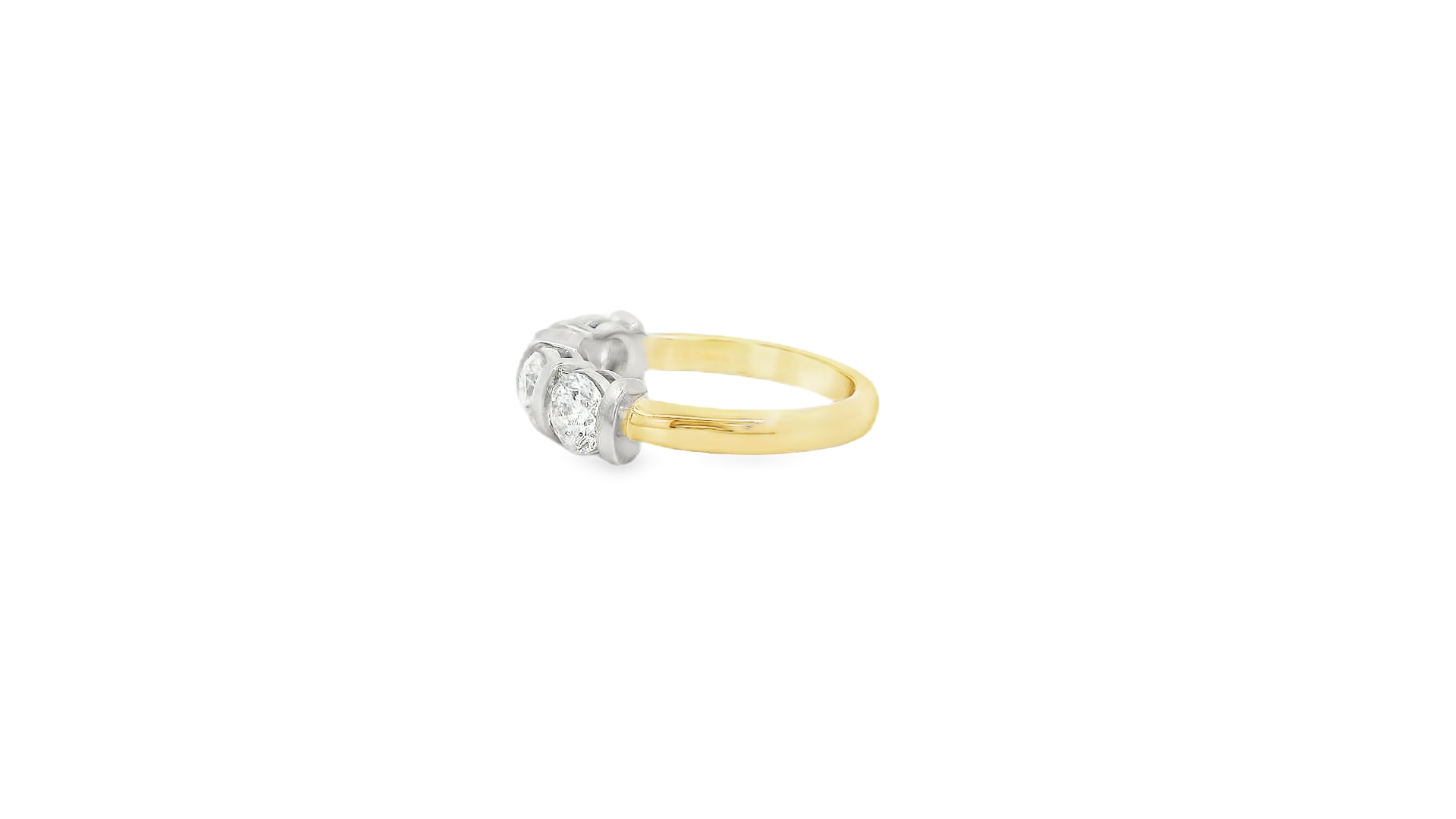 18ct Gold Platinum Four Diamond Bar Set Eternity ring 18ct Gold Platinum Four Diamond Bar Set Eternity ring