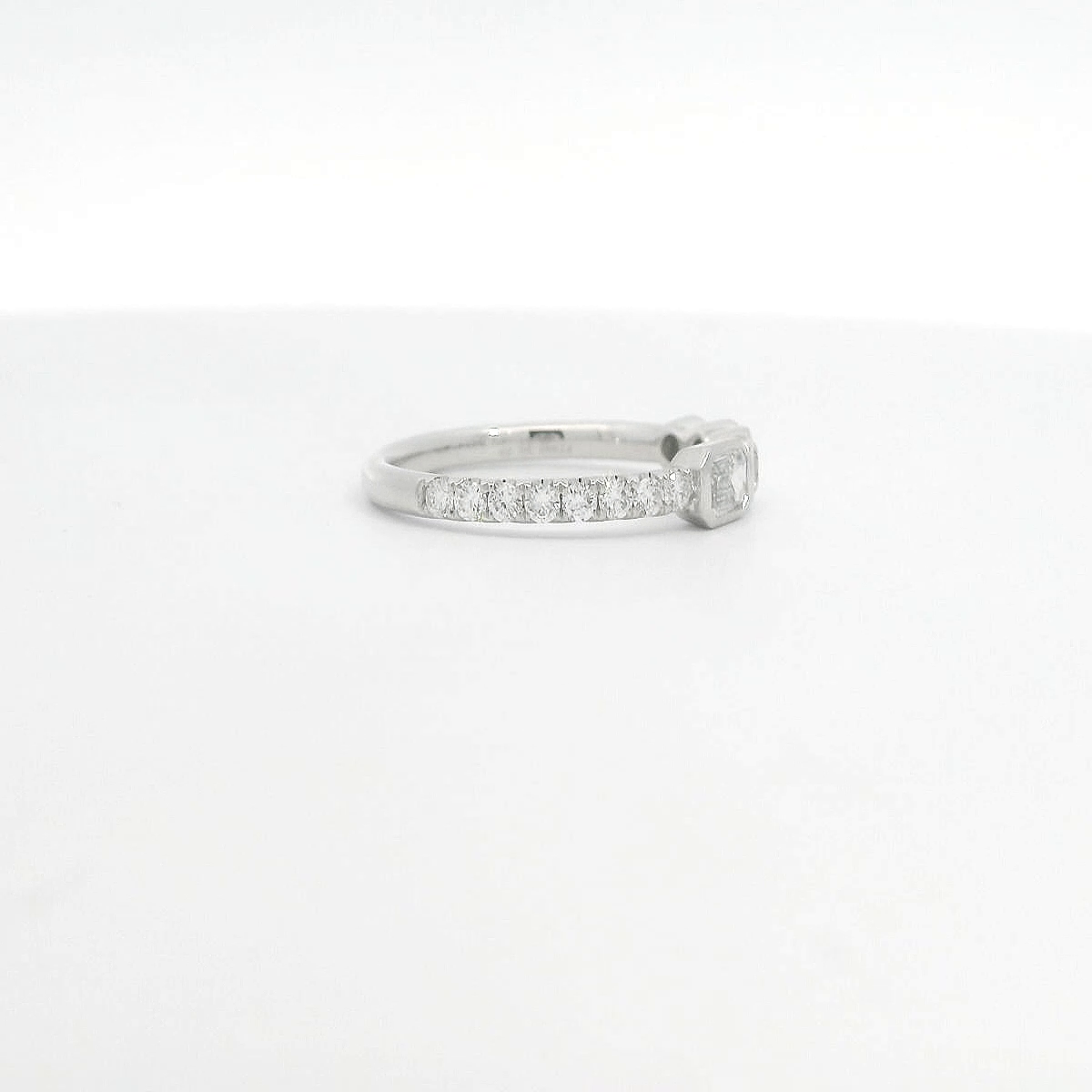 Platinum Emerald cut Bezel Taper eternity ring Platinum Emerald cut Bezel Taper eternity ring